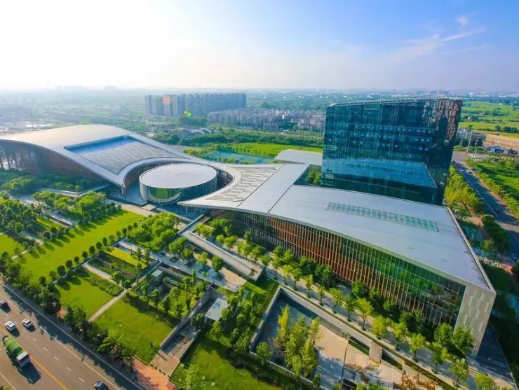 青白江文体中心